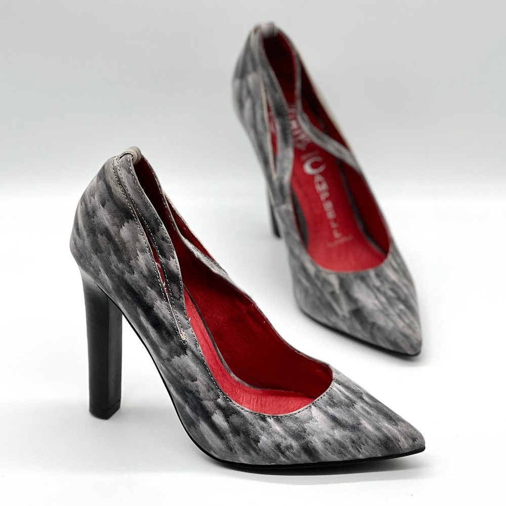 JEFFREY CAMPBELL Theodora Pointy Pumps Women 7.5 Gray Painted Leather High Heel